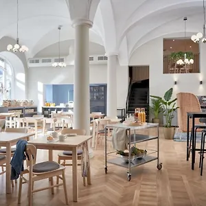 https://moment-hotels.hotel-malmo.com